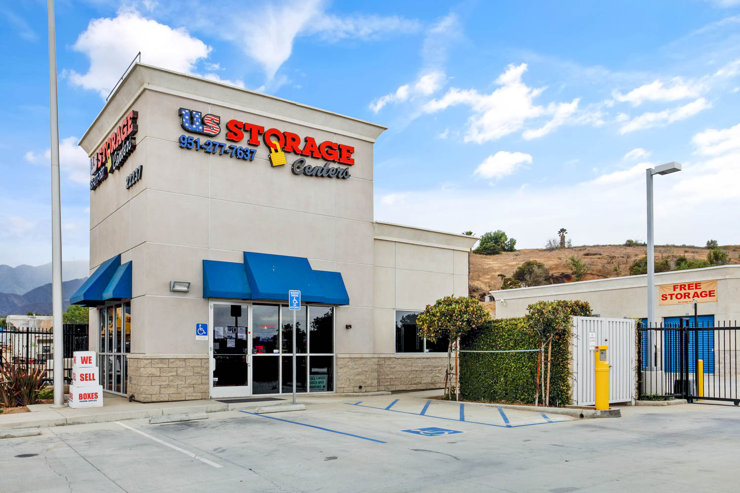 Self Storage facility in Corona, CA - image 1